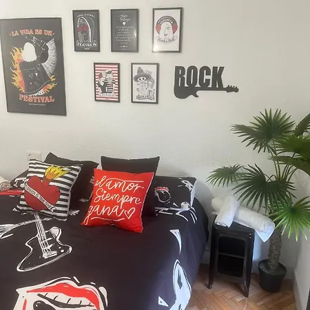 Enjoy 3-palacio De Aguila