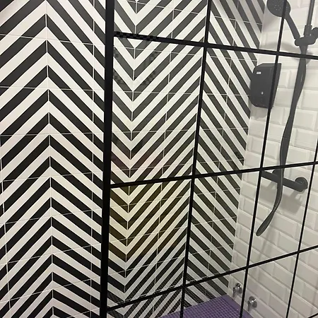 Enjoy 3-palacio De Aguila